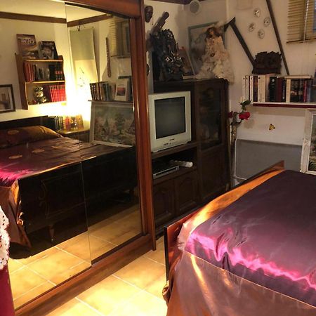 Apartmán Yufan La Ville-du-Bois Pokoj fotografie